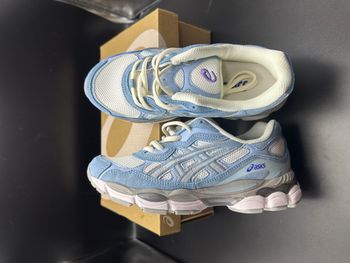 Asics Gel-NYC Crème Bleu ciel arctique 36