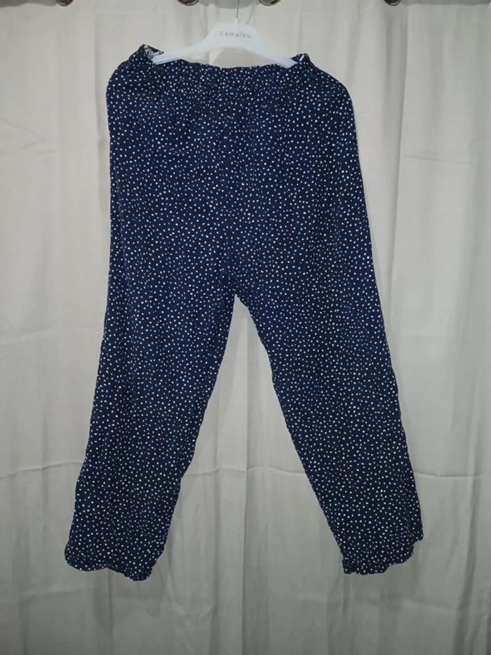 💙 Pantacourt taille 40.