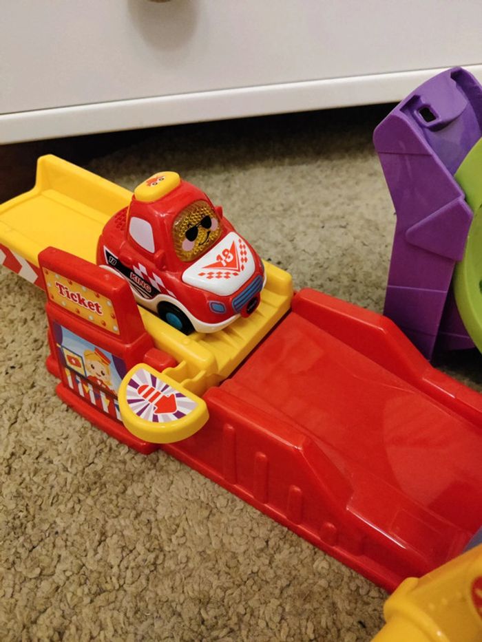 Tut Tut bolide looping VTech - photo numéro 2