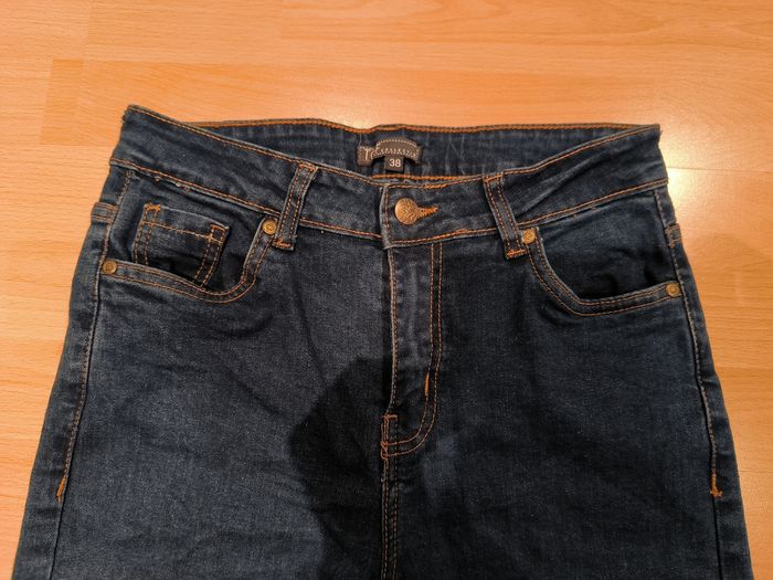 Jean bleu TQF taille 38 - photo numéro 2