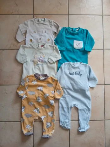 Lot de 5 pyjamas