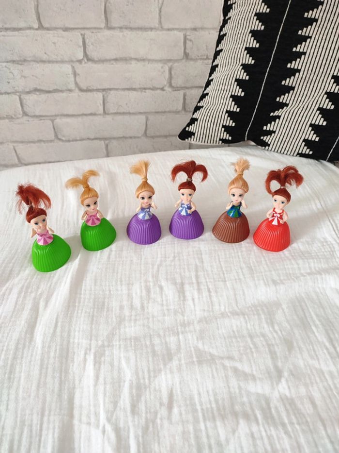 Lot petite poupée cupcake