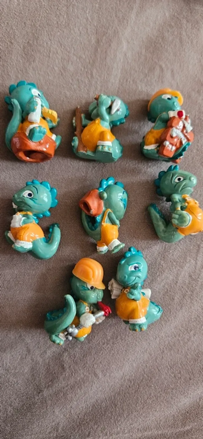 Lot de figurines Kinder - photo numéro 2