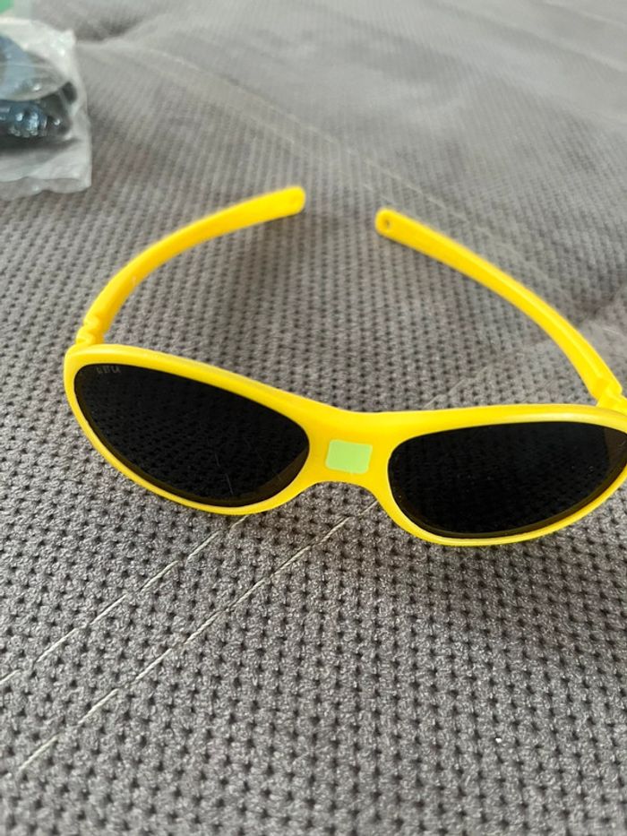 Lot de 3 Paires de lunettes bébé neuves - photo numéro 10