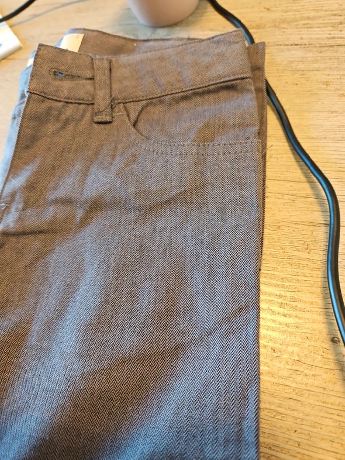 Pantalon classique, coupe droite, gris foncé, Buissonnière, 6 ans, neuf sans étiquette - photo numéro 8