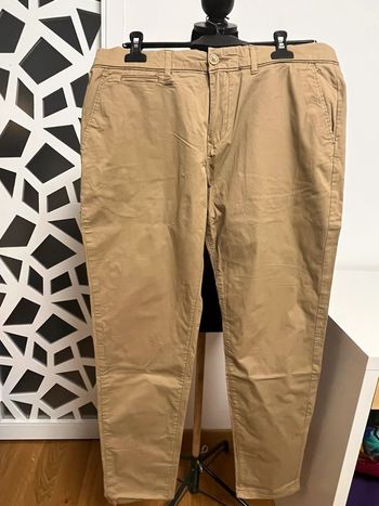 Pantalon beige Pull&Bear