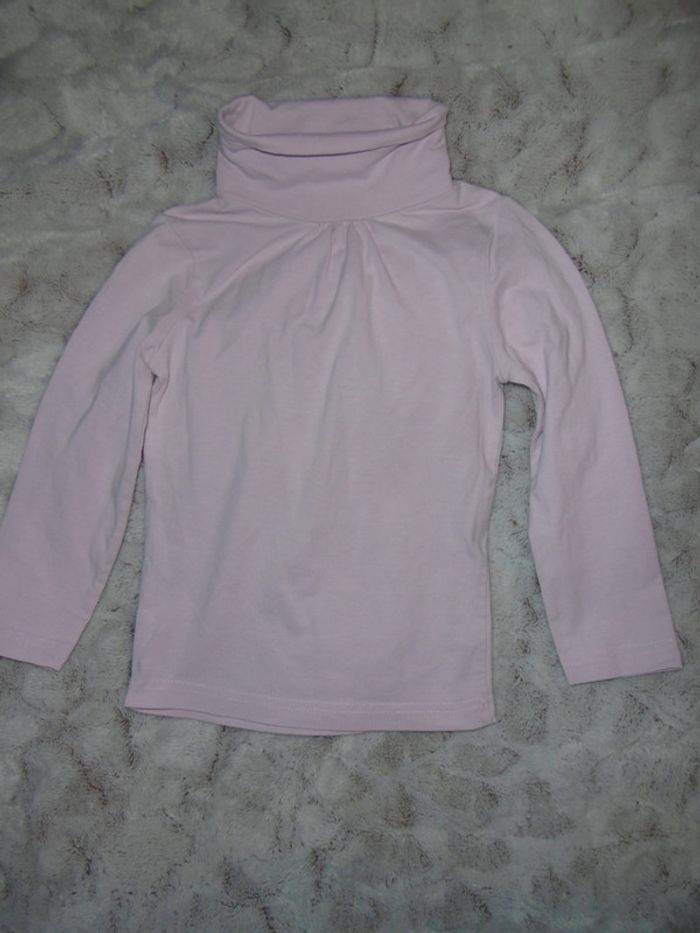 col roulé rose pâle 4 ans