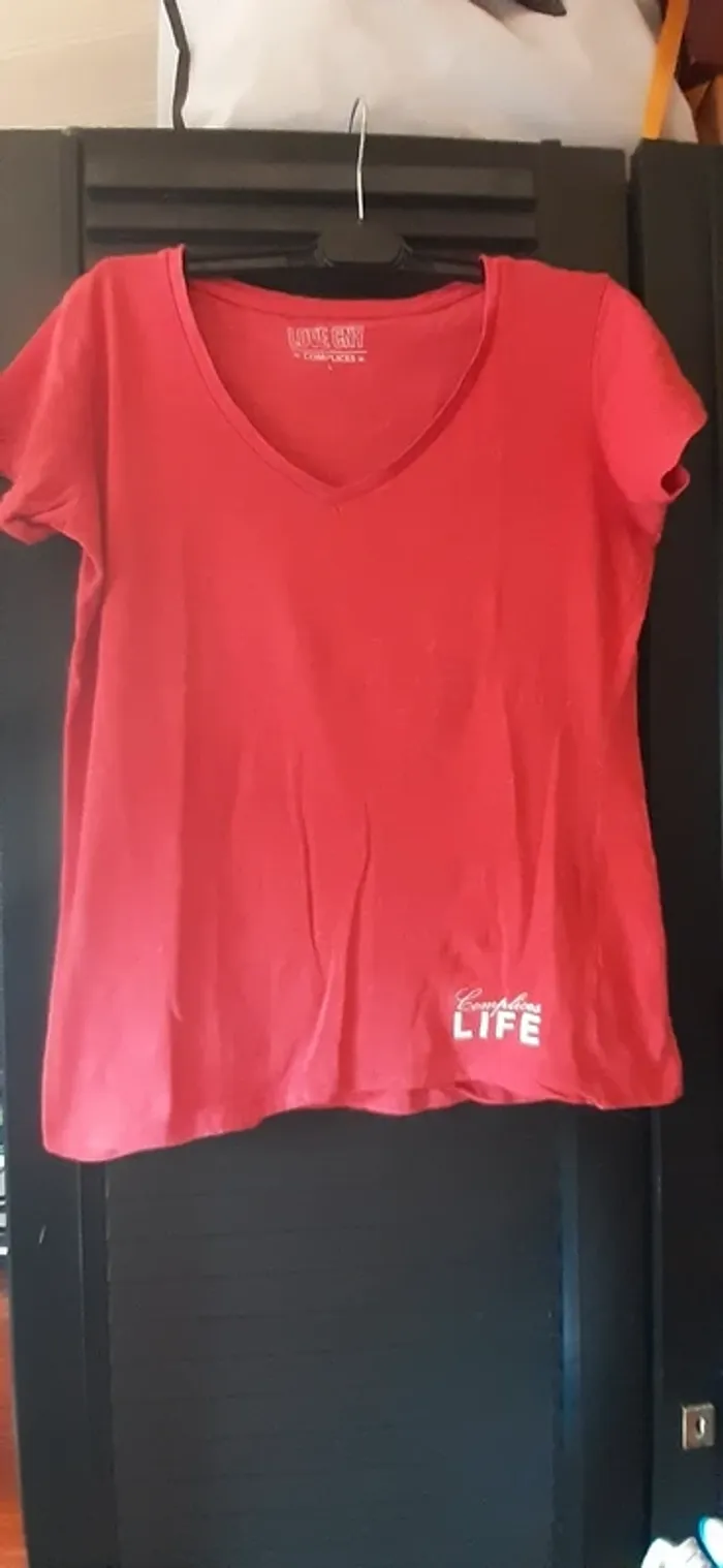 Tee-shirt taille L Col V corail - photo numéro 5