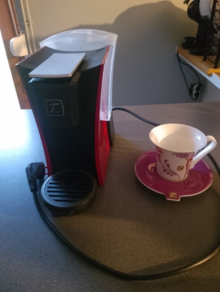 Machine à thé Spécial T de Nestlé