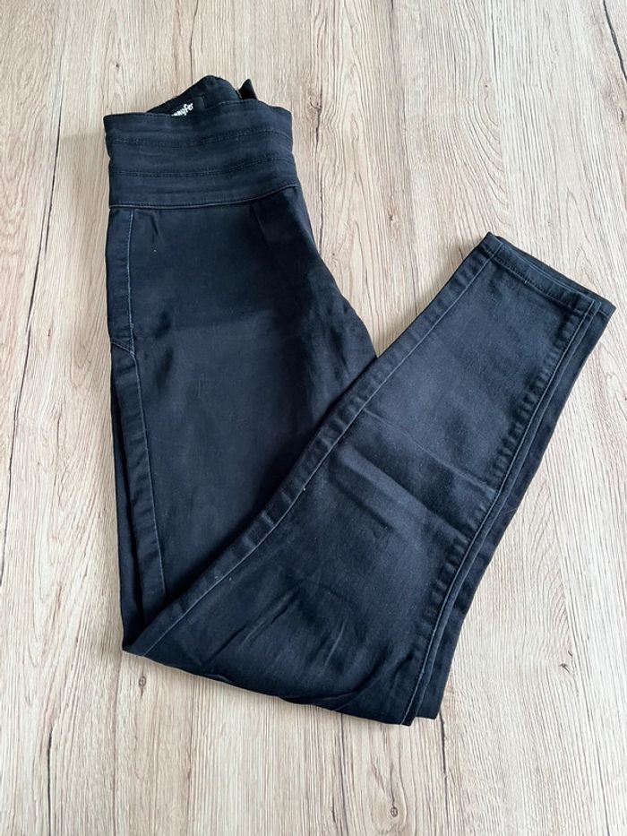 Pantalon taille haute noir taille 34