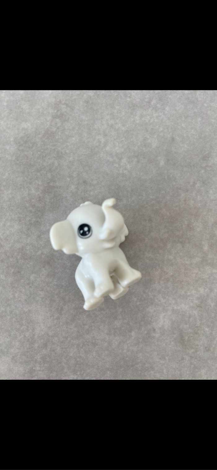 Jouet figurine éléphant - photo numéro 3