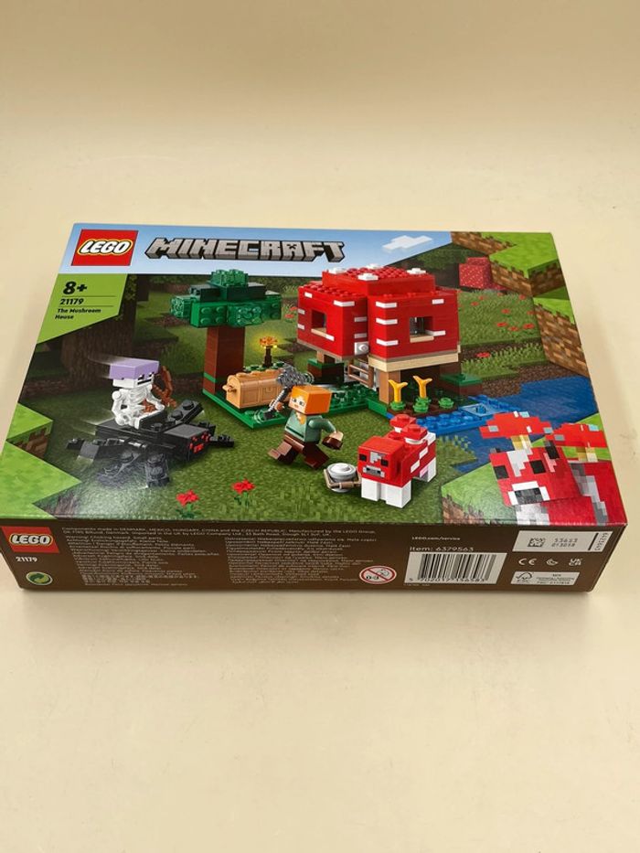 Lego Minecraft The Mushroom House 21179 neuf - photo numéro 5