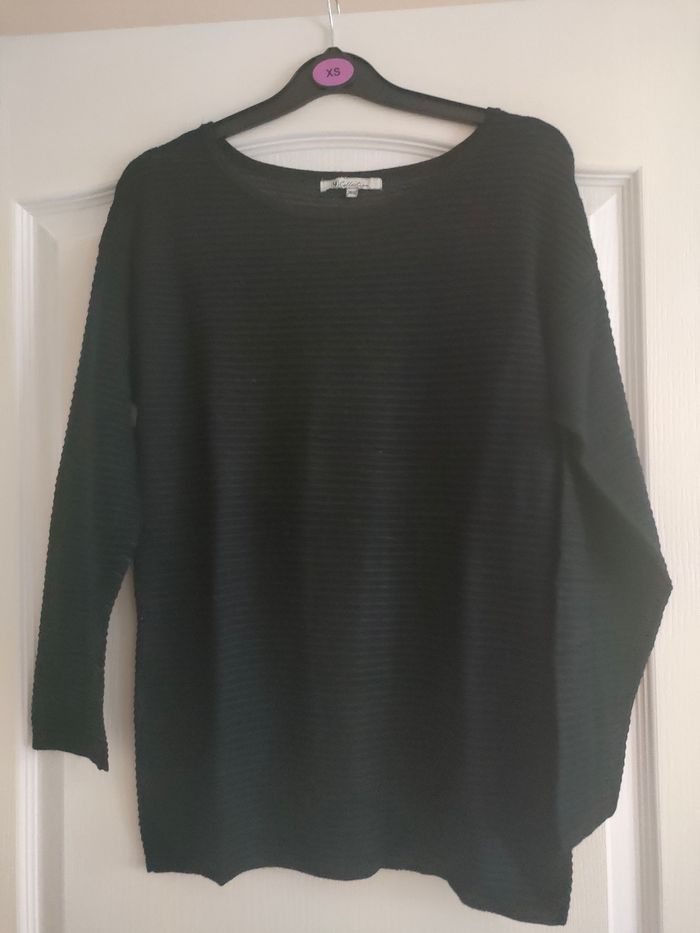 Pull femme taille 38/40 en très bon état