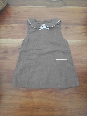 Robe habillée tape à l'oeil