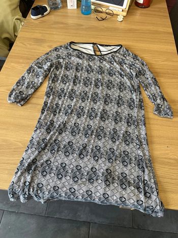 Robe légère manches longues Kiabi taille L