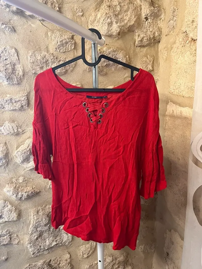 Haut manche courte rouge - photo numéro 2