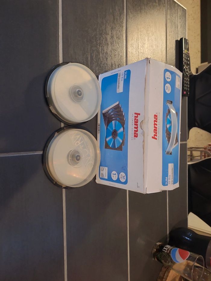 Boîtier cd