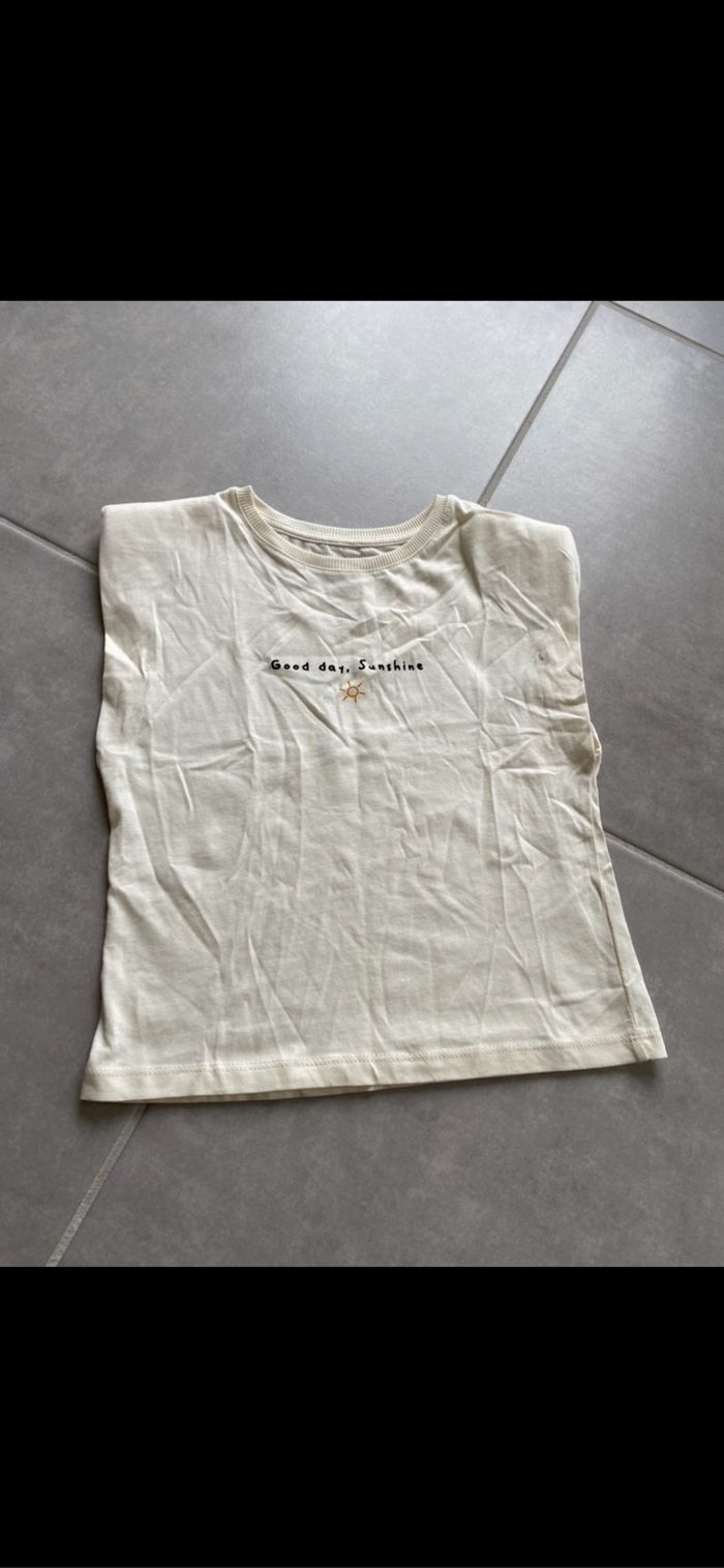 Tee shirt Kiabi 6 ans - photo numéro 2