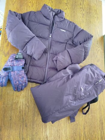 Manteau pantalon et Gant de Ski