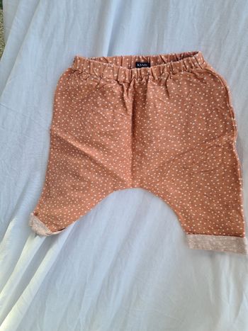 Pantalon. Kiabi. 9 mois / 69 / 72 cm. Pêche