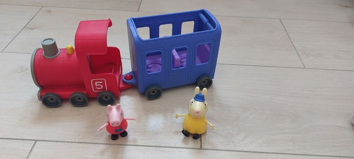 Train Peppa pig