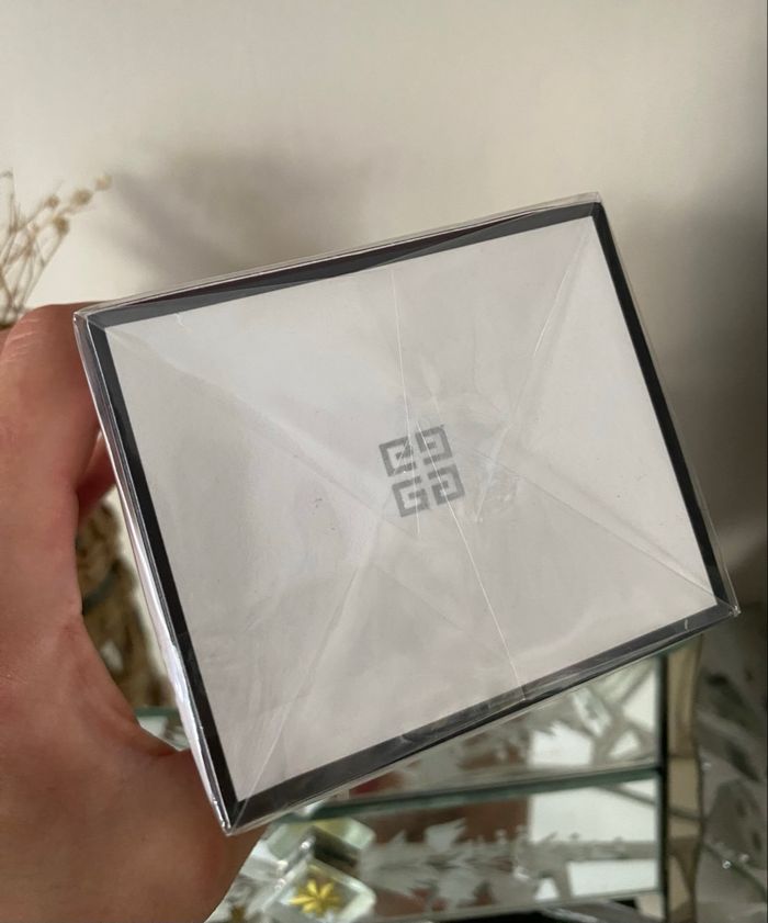 L’interdît givenchy - photo numéro 2