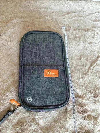 Portefeuille de voyage gris