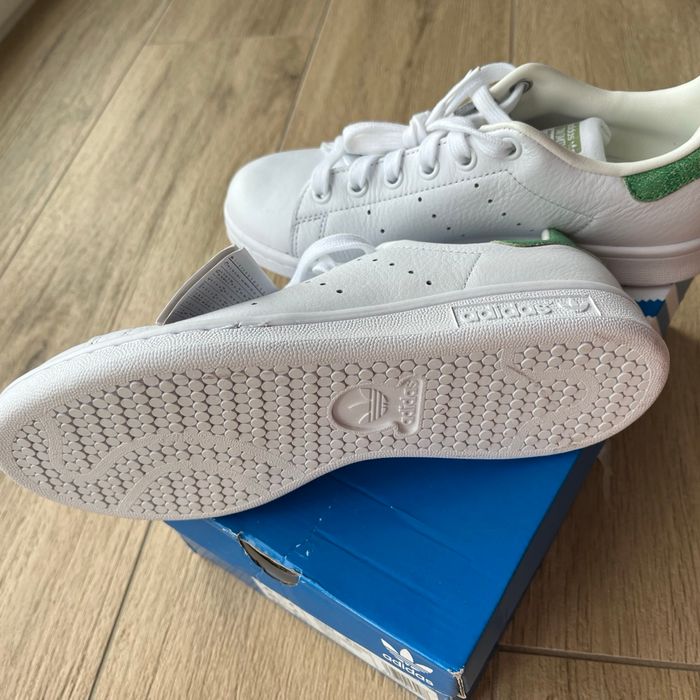 Baskets Adidas Stan Smith taille 36 2/3 - photo numéro 10