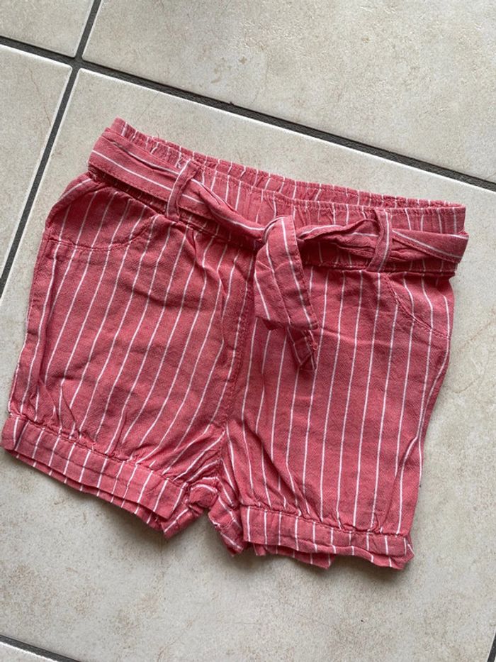 Short effet lin bébé fille rayé rouge blanc 80 cm - photo numéro 2