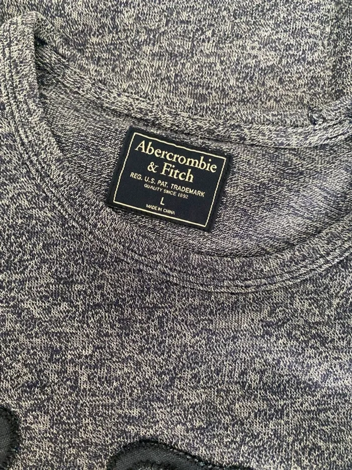 Tee-shirts bleu marine taille L - photo numéro 3