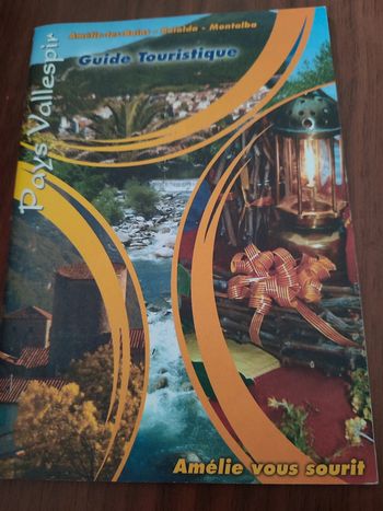 Ancien petit guide touristique Pays Vallespir