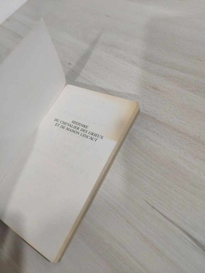 Livre poche Manon Lescaut avec clé de l'oeuvre - photo numéro 6