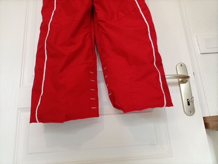 Combinaison ski rouge et blanc Decathlon 4 ans - photo numéro 5