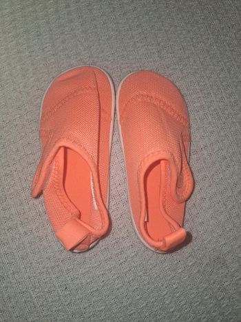 Chaussures aquatiques