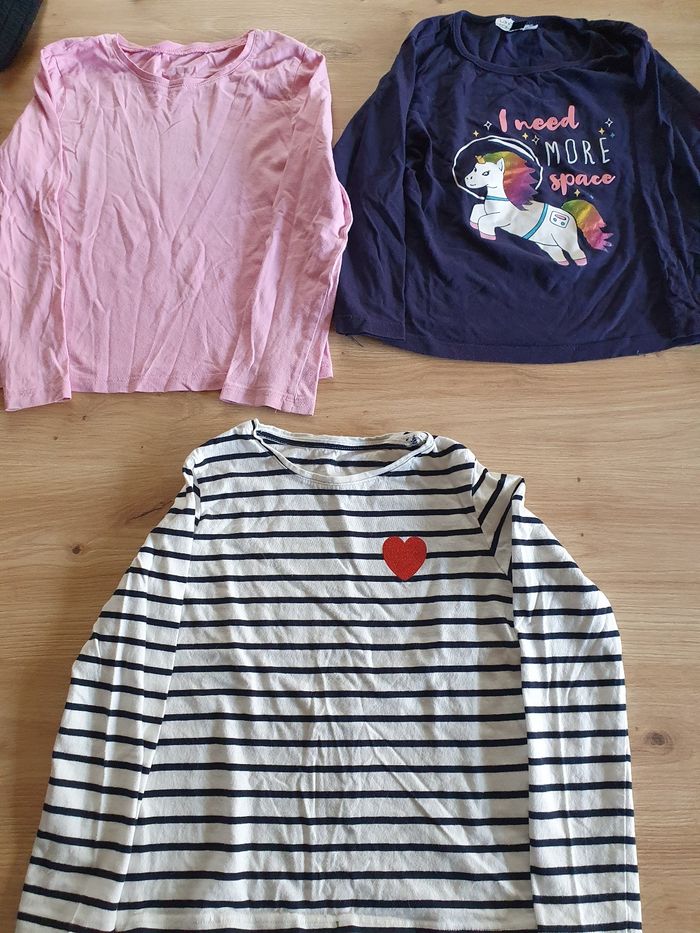 Lot 3  tee shirt manches longues