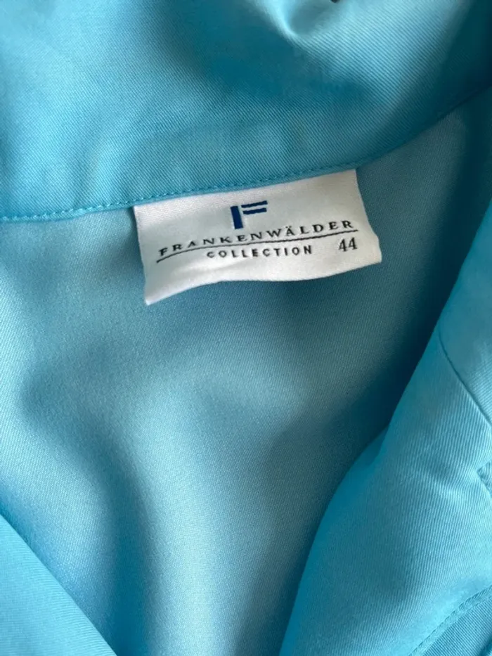 Chemise vintage satinée bleu ciel – T.44 – Frankenwälder Collection - photo numéro 3