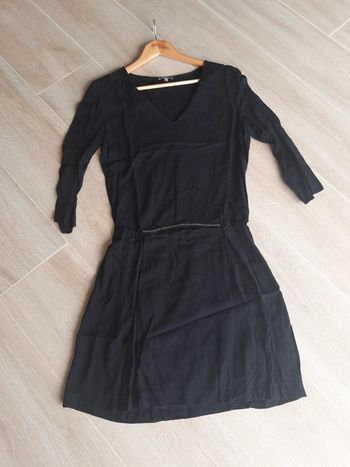Robe noir
