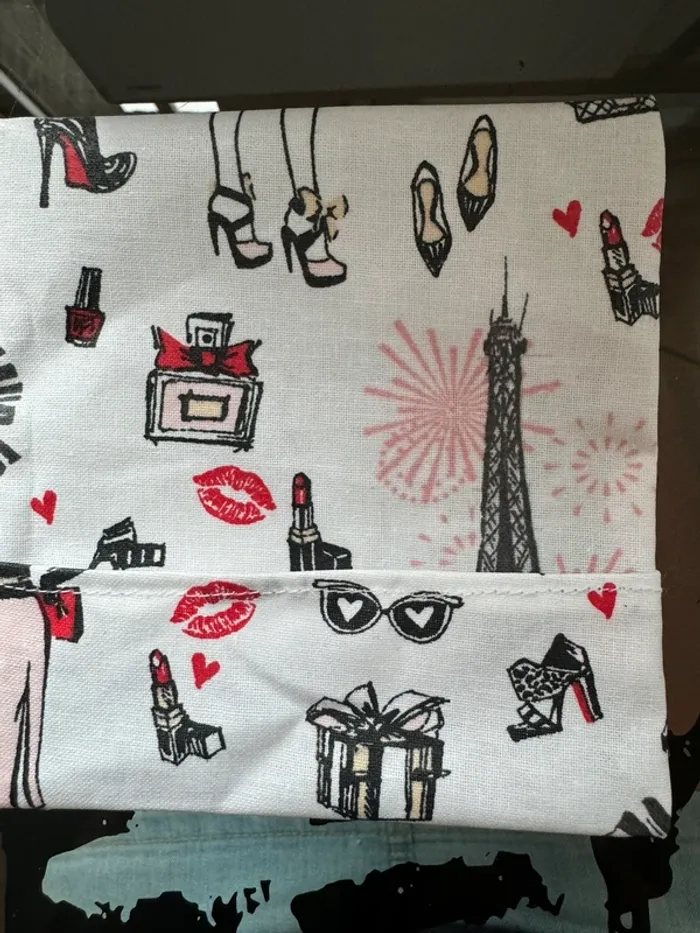 Pochette à savon imperméable motif Paris en tissu enduit - photo numéro 2