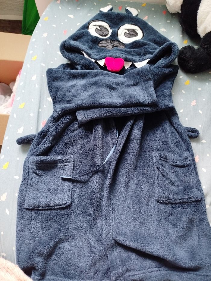 Vêtements de nuit - photo numéro 8