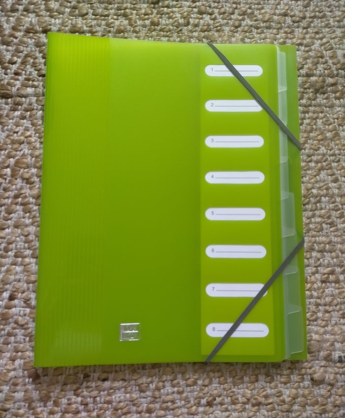 Trieur 8 compartiments Oxford vert