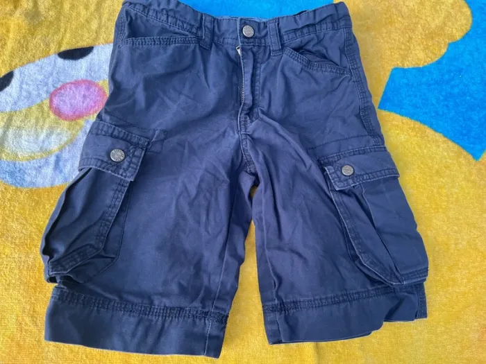 Bermuda marine cyrillus 6 ans