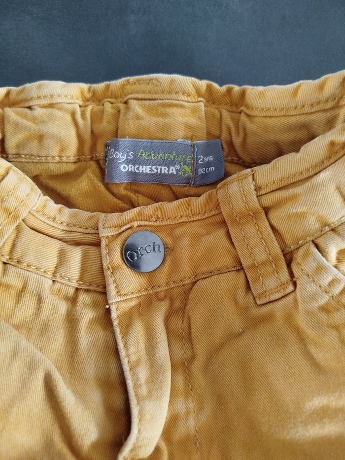 Pantalon et tee shirt - photo numéro 4