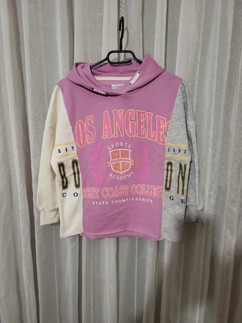 Sweat à capuche 9/10 ans