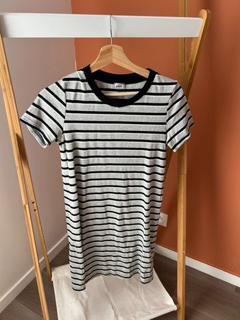 Robe côtelé rayé