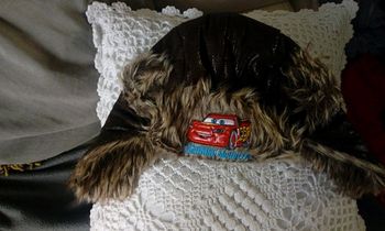 Chapeau avec fourrure