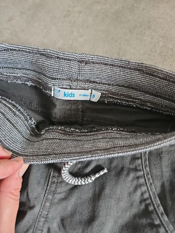 Pantalon 5 ans - photo numéro 2