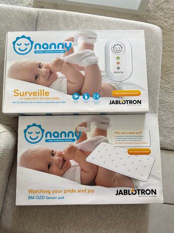Moniteur respiratoire bébé Nanny Jablotron + plaque supplémentaire – NEUF