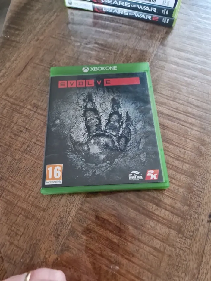 Evole xbox one