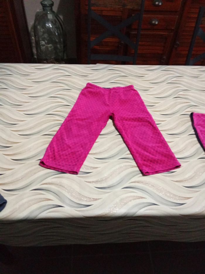 Pyjama velours fille 2 pièces fuchsia avec petites fleurs mauves et points argentés Okaïdi 36 mois - photo numéro 5