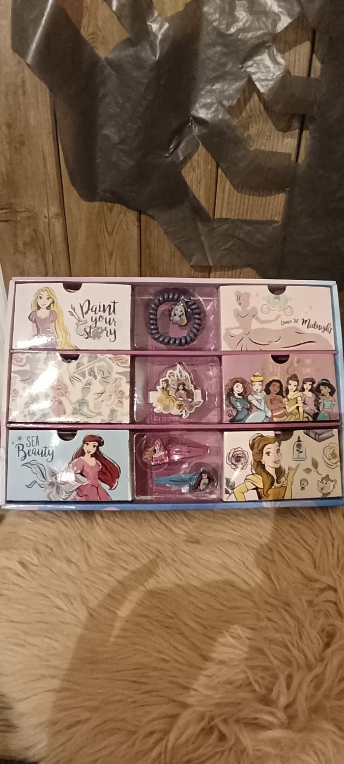 Coffret accessoires cheveux Disney - photo numéro 3